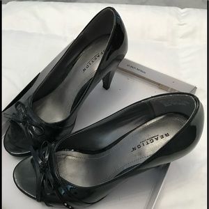 Kenneth Cole Reaction Peep Toe Pumps